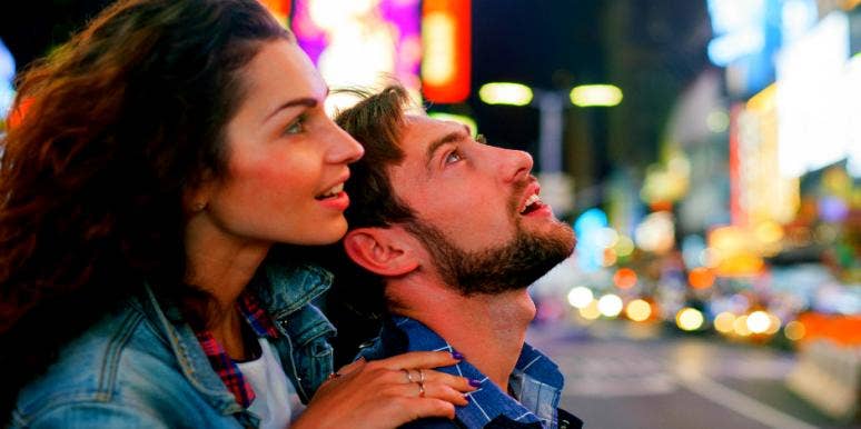 Casual dating mixed signals